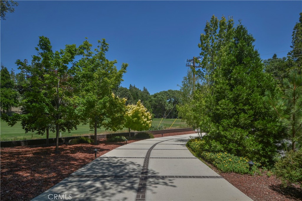 26472 Hillcrest Property Photo 43