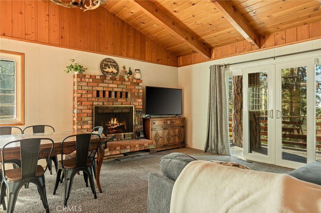 31766 Silver Spruce Property Photo 3