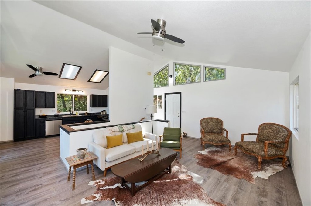 2734 Preston Property Photo 10