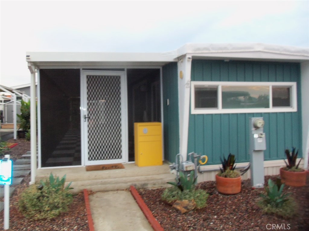 1600 S San Jacinto Avenue 83 Property Photo 4
