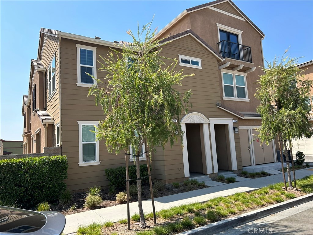 1714 Amaranthus Tree Property Photo 1