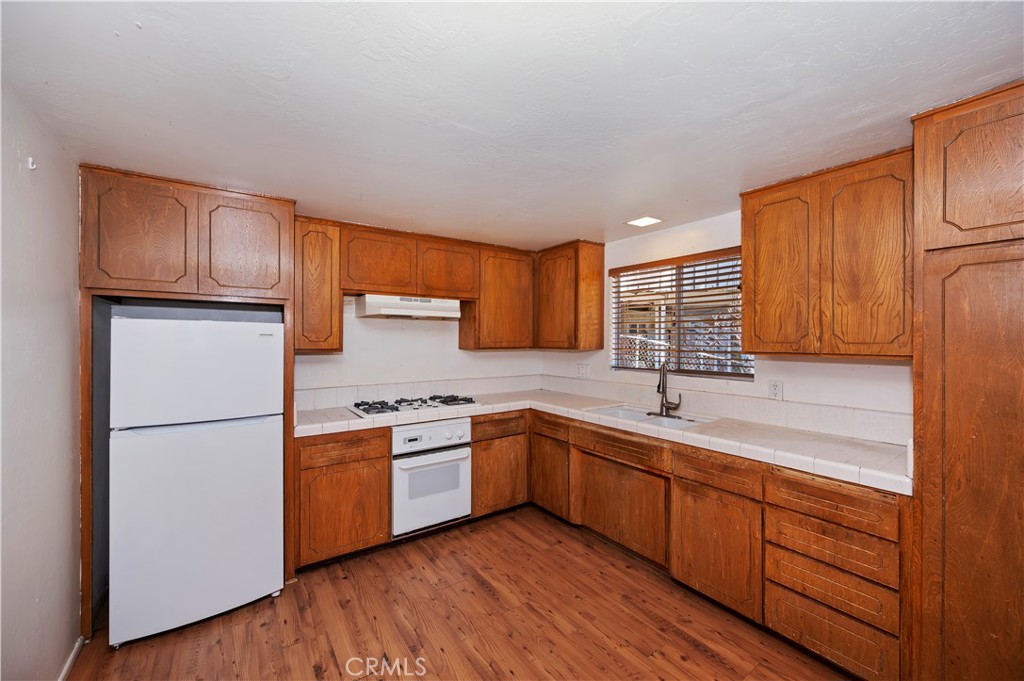 1753 Nob Hill Drive Property Photo 8