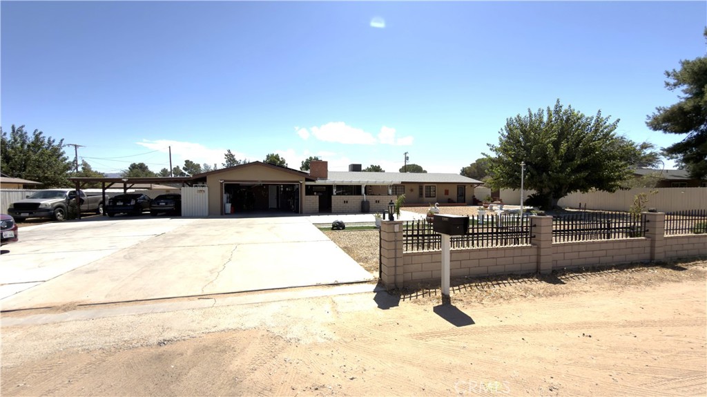 13491 Iroquois Property Photo 1