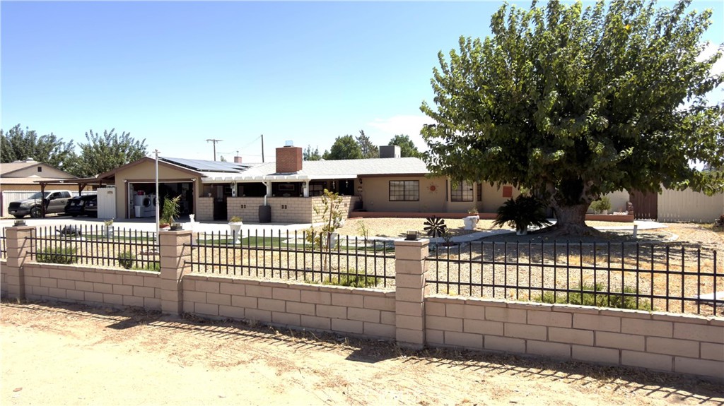 13491 Iroquois Property Photo 3