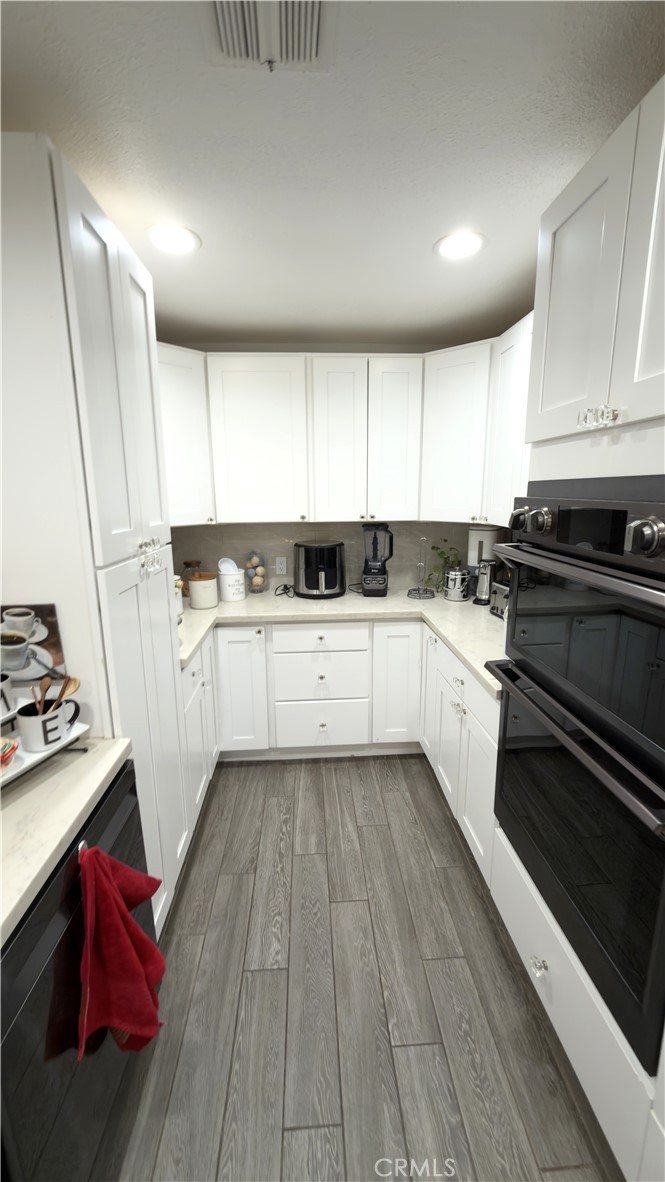 13491 Iroquois Property Photo 25