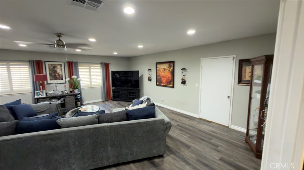 13491 Iroquois Property Photo 35