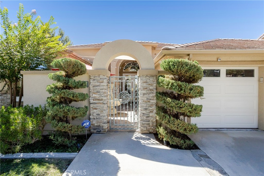 13690 Chaparral Trail Property Photo 4