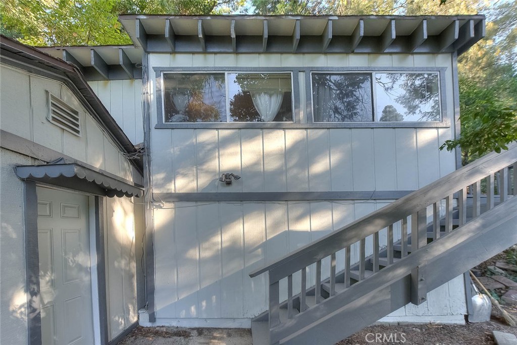 23775 Bowl Property Photo 1
