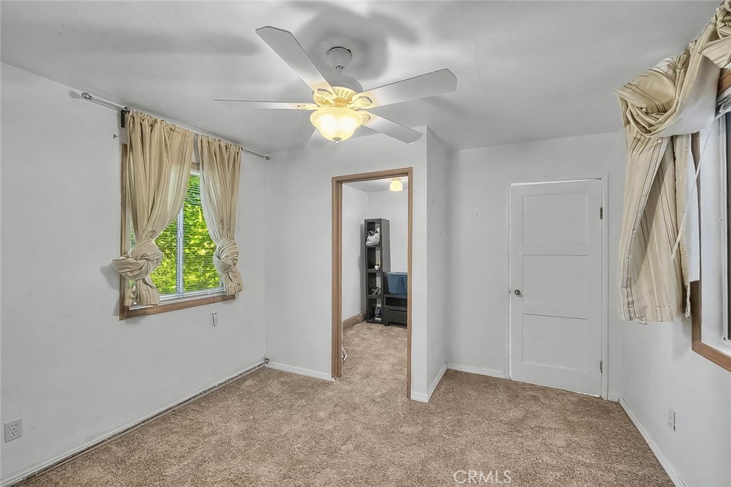 23775 Bowl Property Photo 5