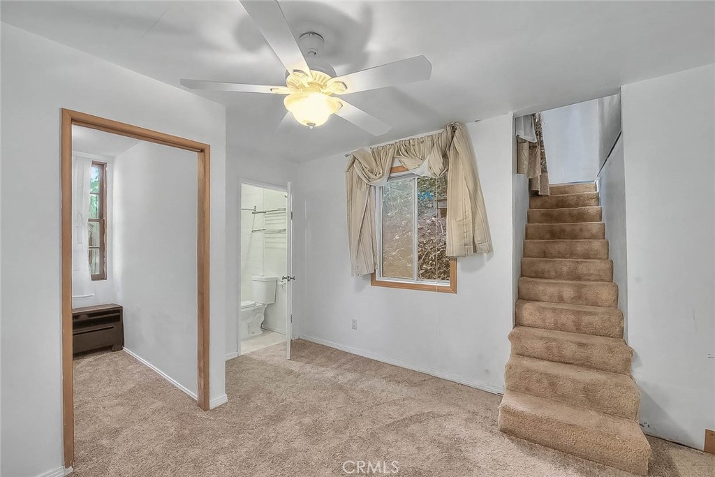 23775 Bowl Property Photo 9