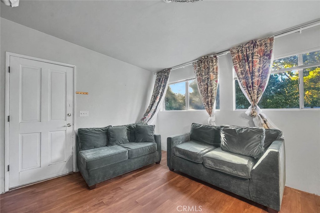 23775 Bowl Property Photo 14