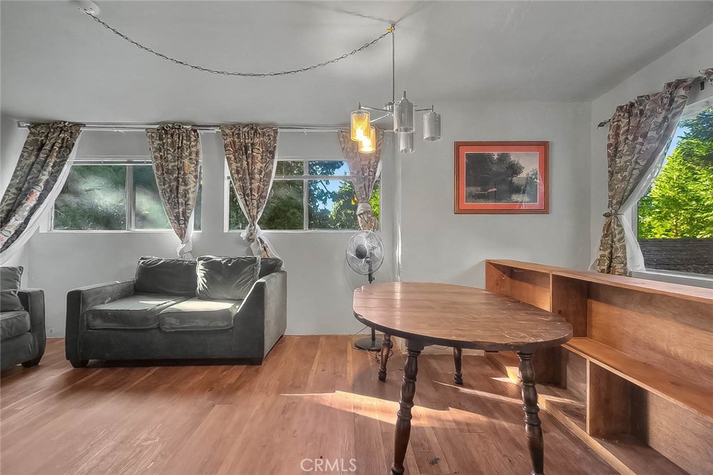 23775 Bowl Property Photo 20