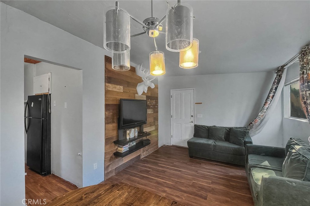23775 Bowl Property Photo 24
