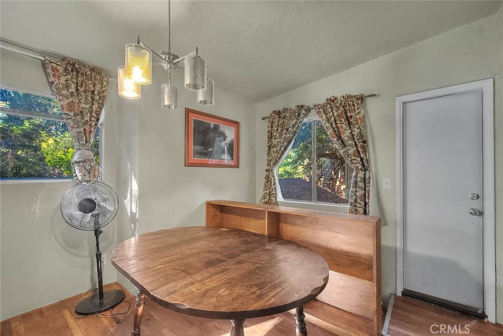 23775 Bowl Property Photo 26