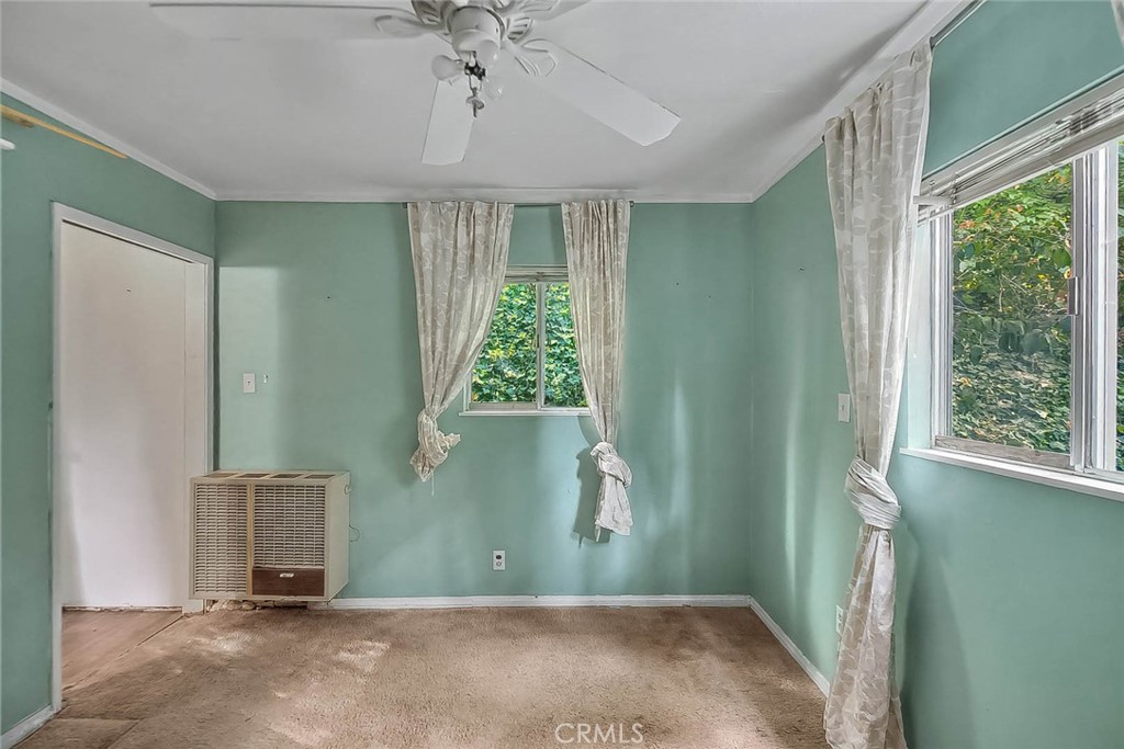 23775 Bowl Property Photo 35
