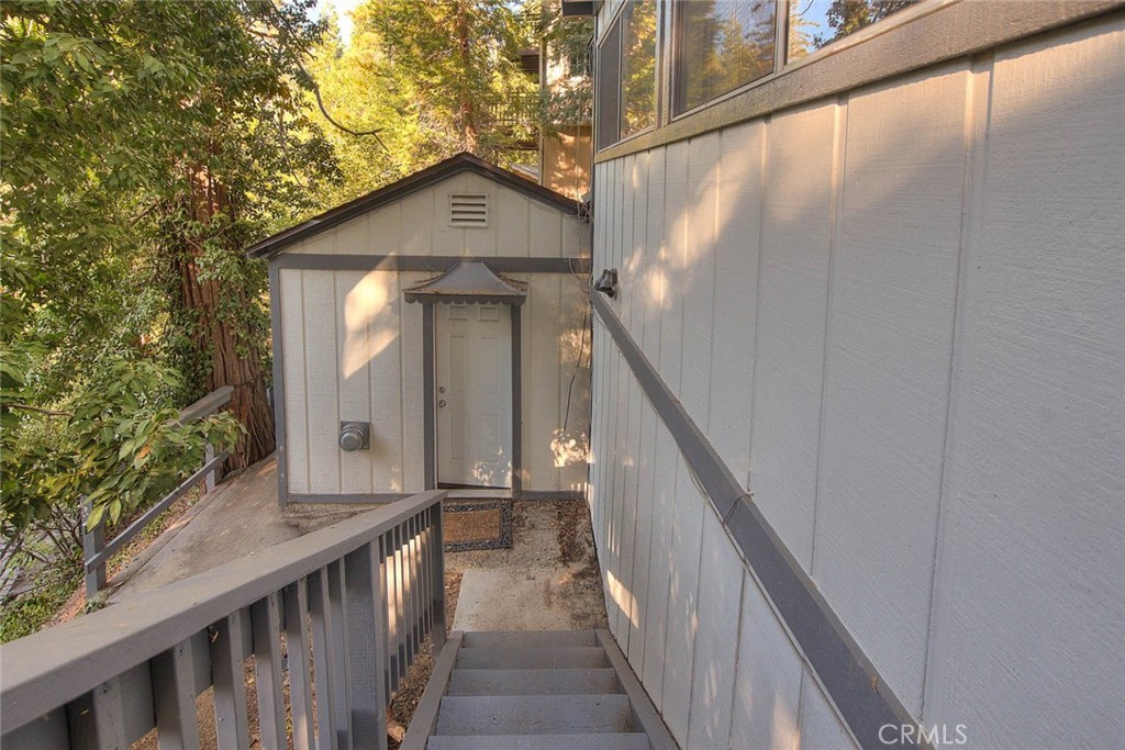 23775 Bowl Property Photo 42