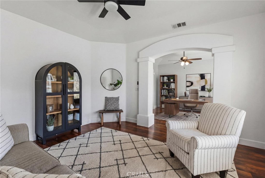 37420 Wildwood View Property Photo 8