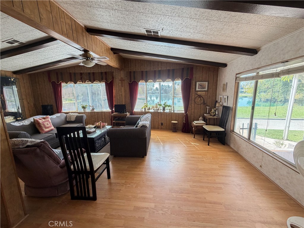 5800 Hamner 401 Property Photo 7