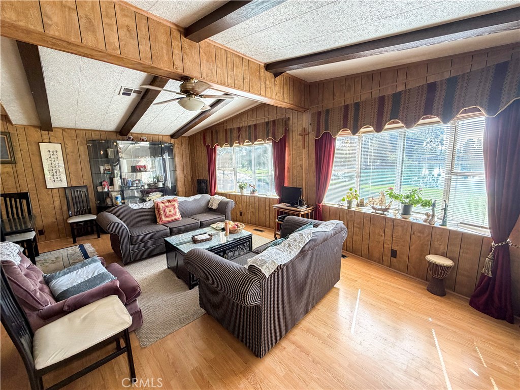 5800 Hamner 401 Property Photo 8
