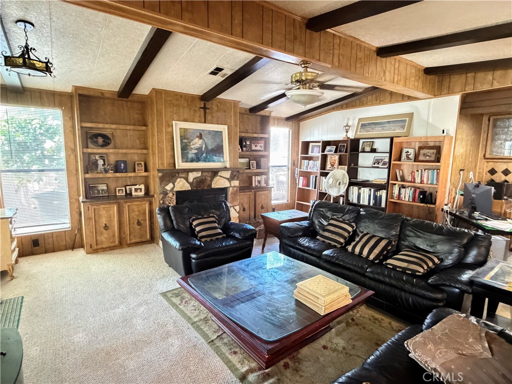5800 Hamner 401 Property Photo 13
