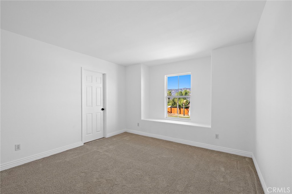 22009 Blondon Court Property Photo 17
