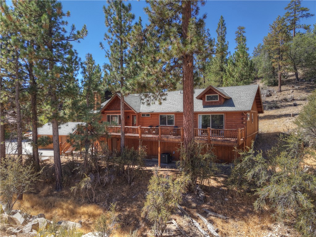 400 Sunrise Way Property Photo 2