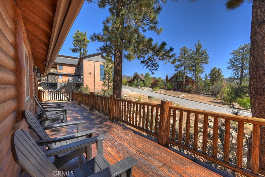 400 Sunrise Way Property Photo 11