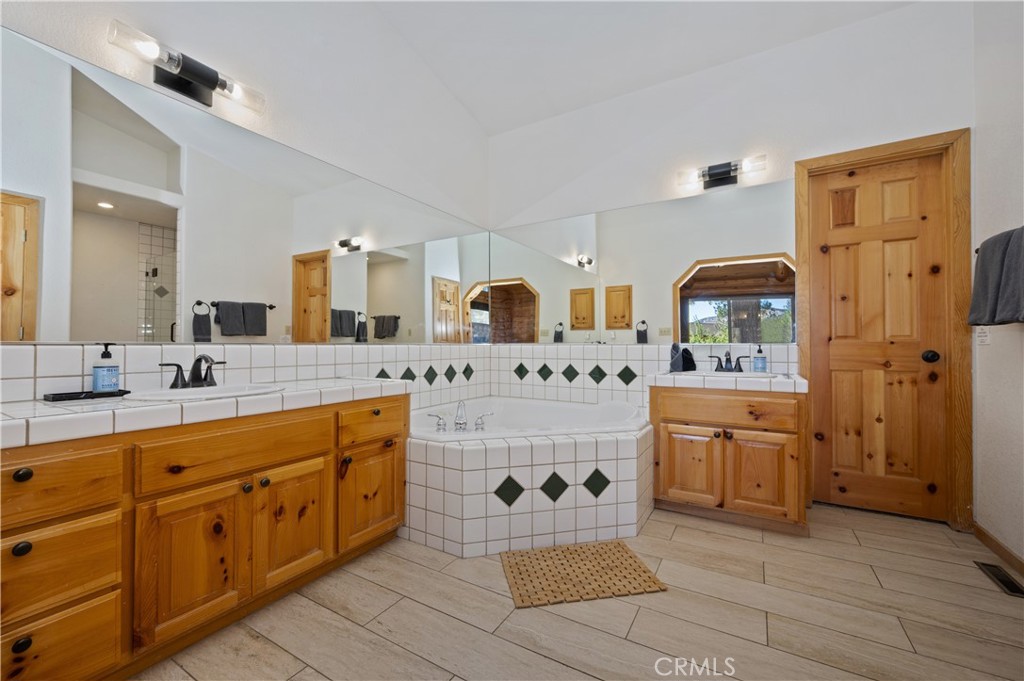 400 Sunrise Way Property Photo 28