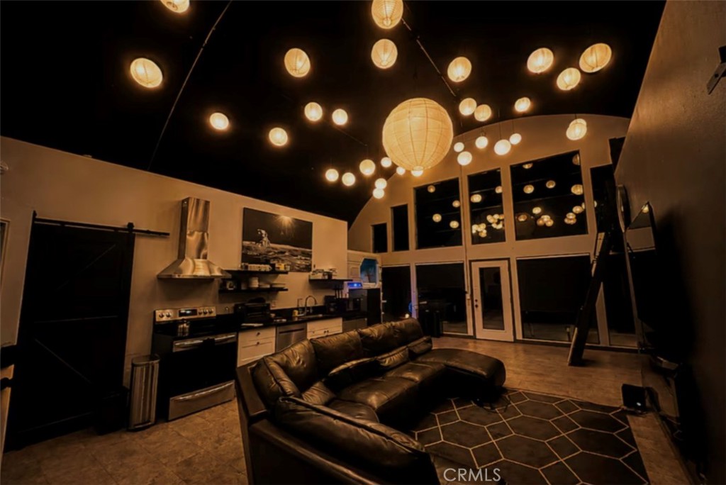 63020 Two Mile Road Property Photo 13