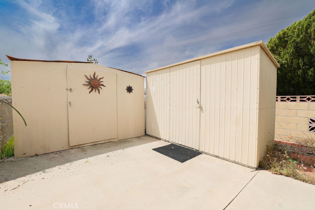282 N La Paloma Property Photo 24