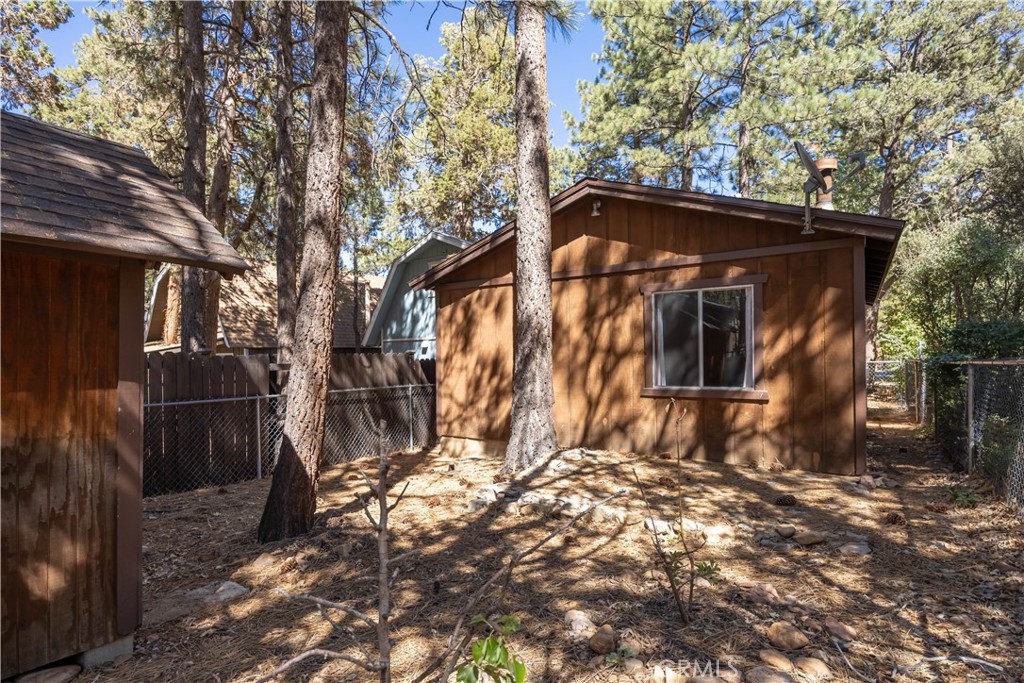 260 Highland Property Photo 23