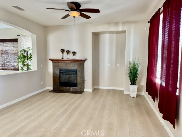 1379 Valley Rose Way Property Photo 4