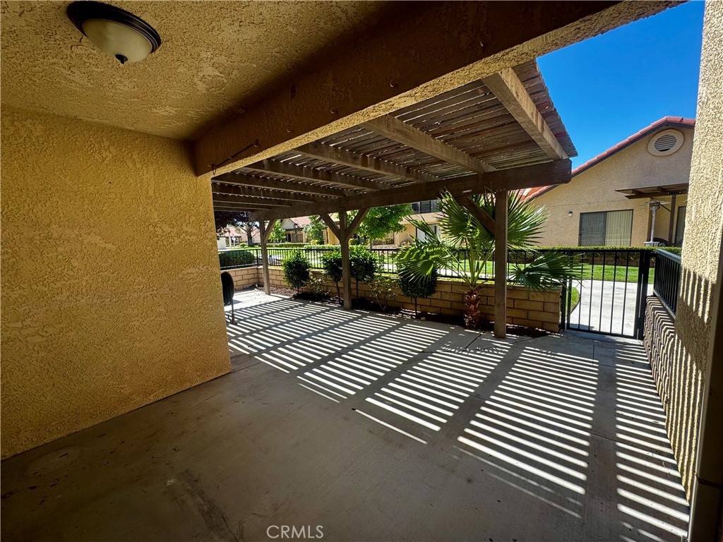 11684 Cedar Court Property Photo 6