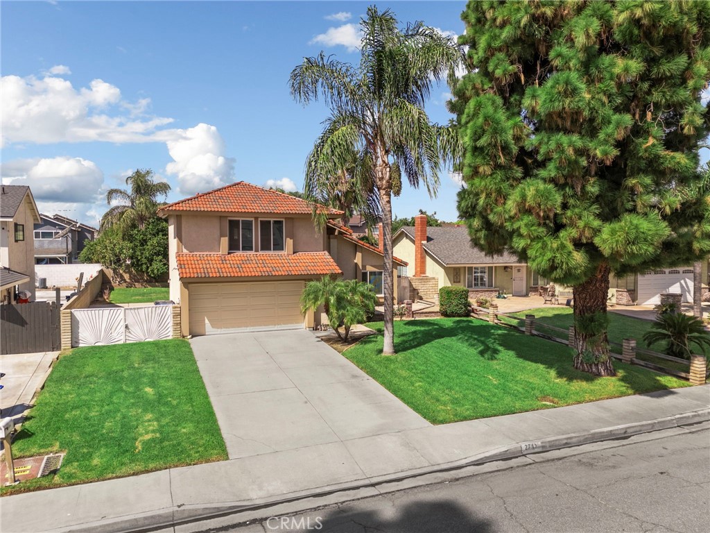 2714 S Cucamonga Avenue Property Photo 2