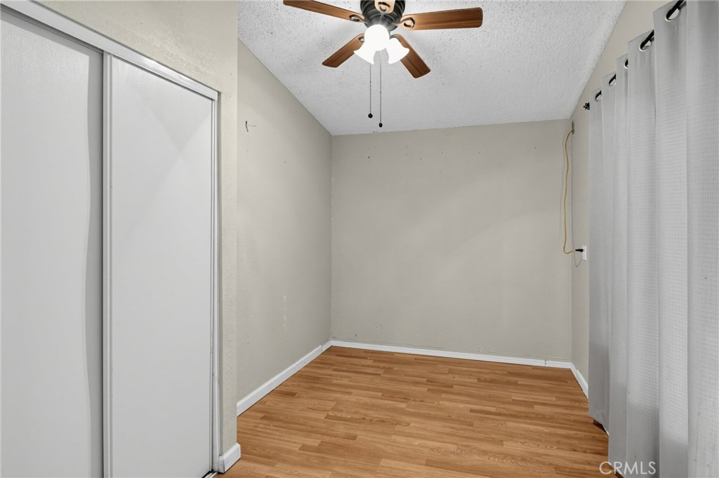 19009 Joshua Property Photo 11