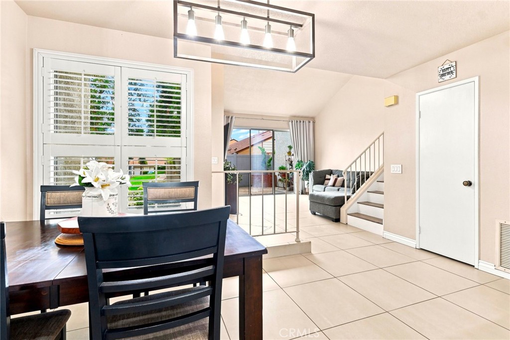 1611 Raintree Place D Property Photo 12