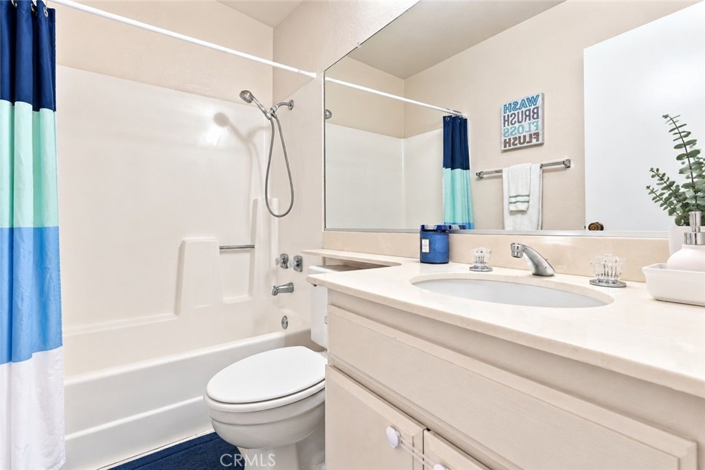 1611 Raintree Place D Property Photo 18