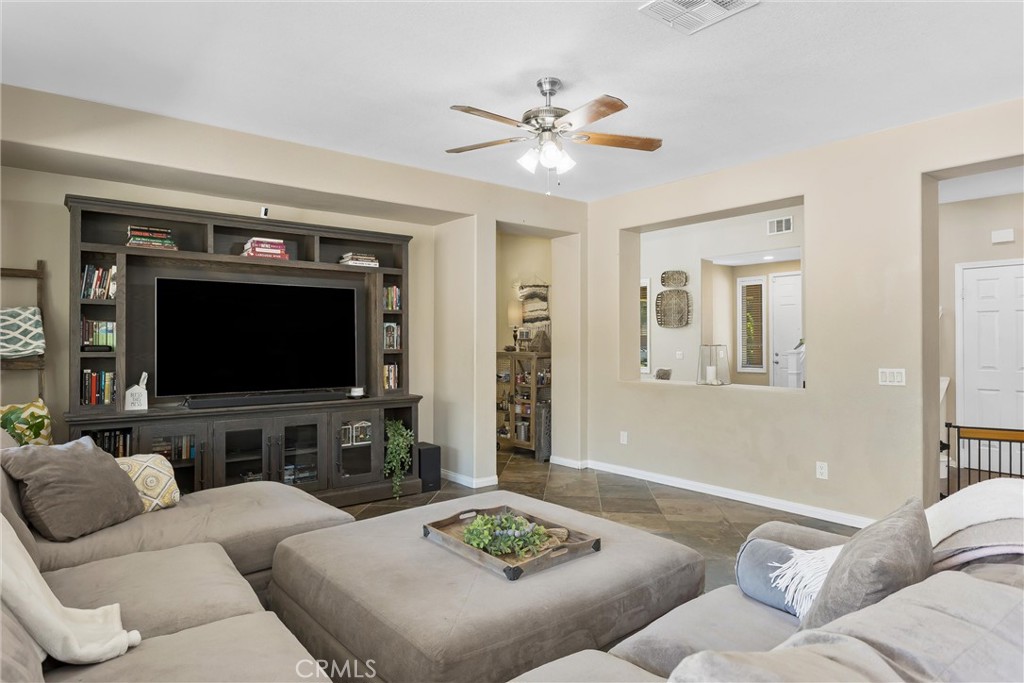 1448 Moonlight Drive Property Photo 10