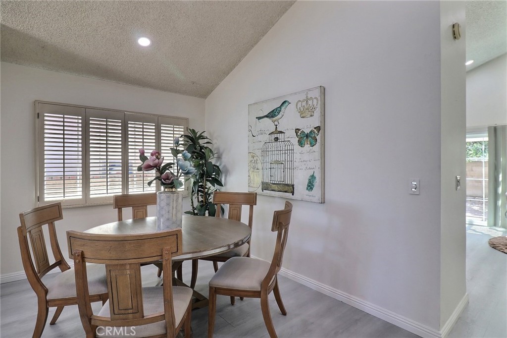 14605 Seron Property Photo 12