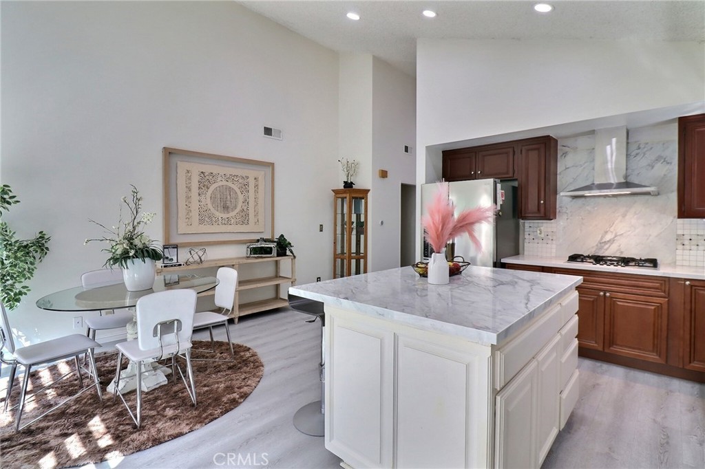 14605 Seron Property Photo 19