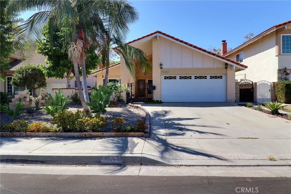 14605 Seron Property Photo 27