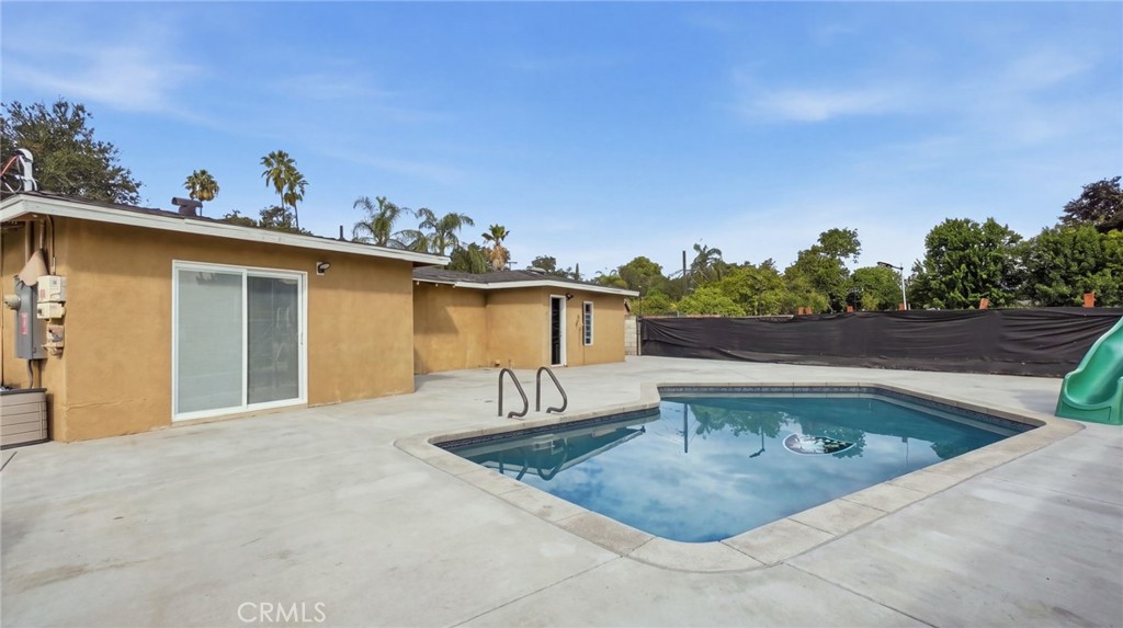 755 N Macy Property Photo 30