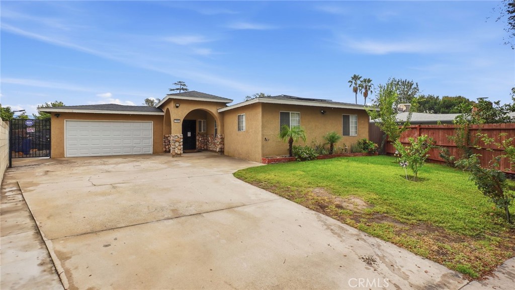 755 N Macy Property Photo 48