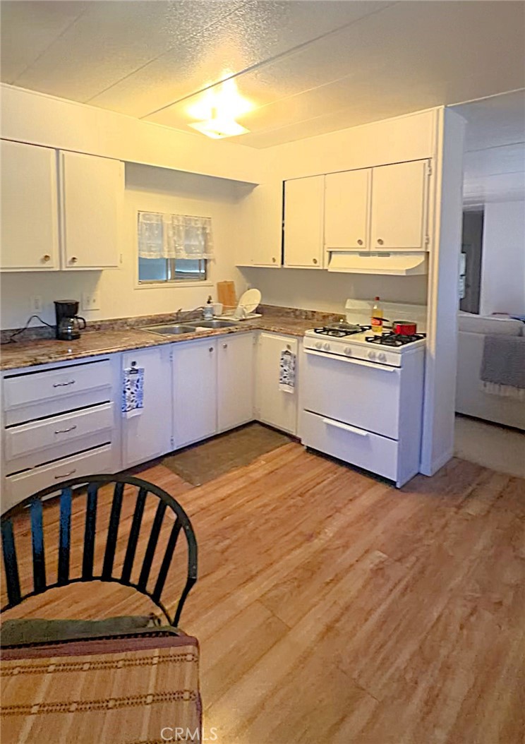 12995 6th Street Property Photo 11