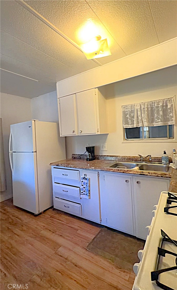 12995 6th Street Property Photo 12