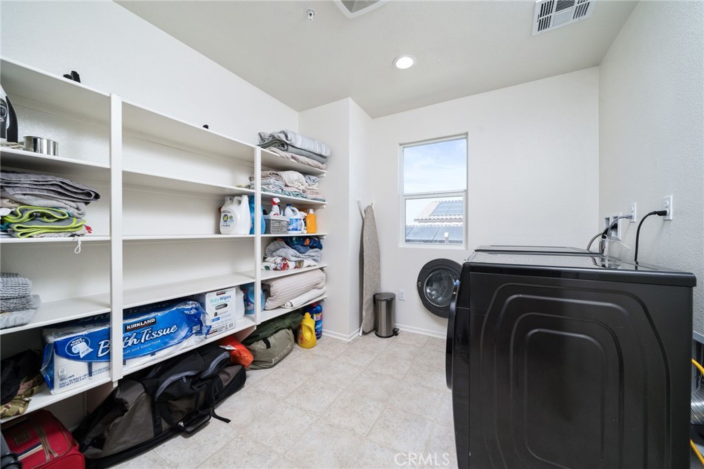 8730 Alturas Ave Property Photo 23
