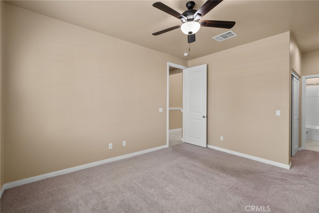 3121 E Silver Sky Drive Property Photo 8