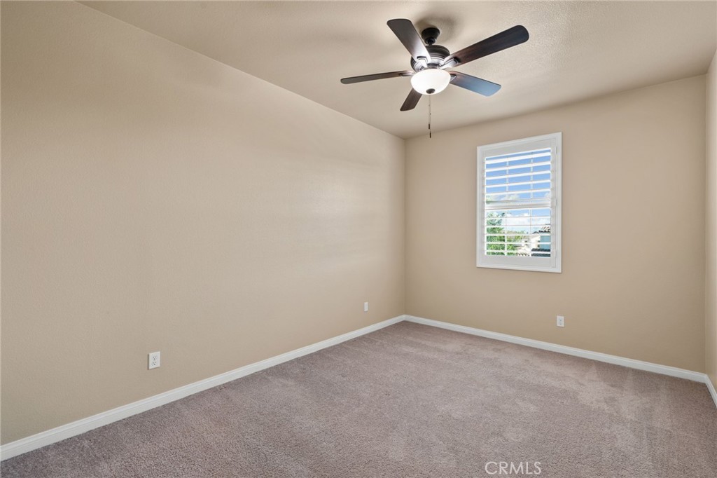 3121 E Silver Sky Drive Property Photo 32
