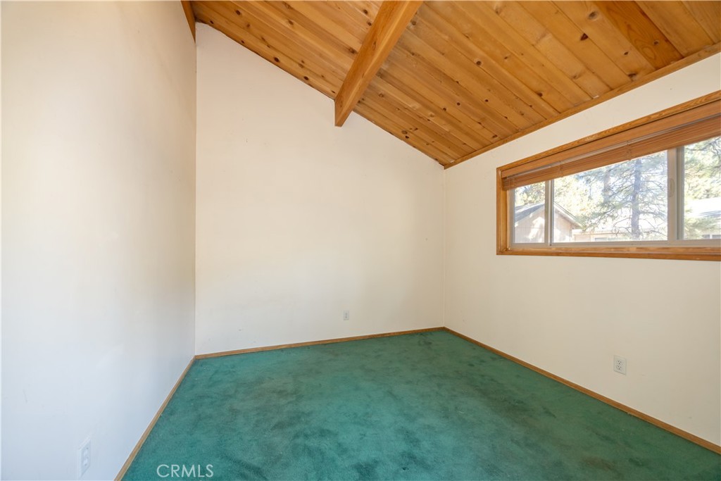 337 Holmes Lane Property Photo 16