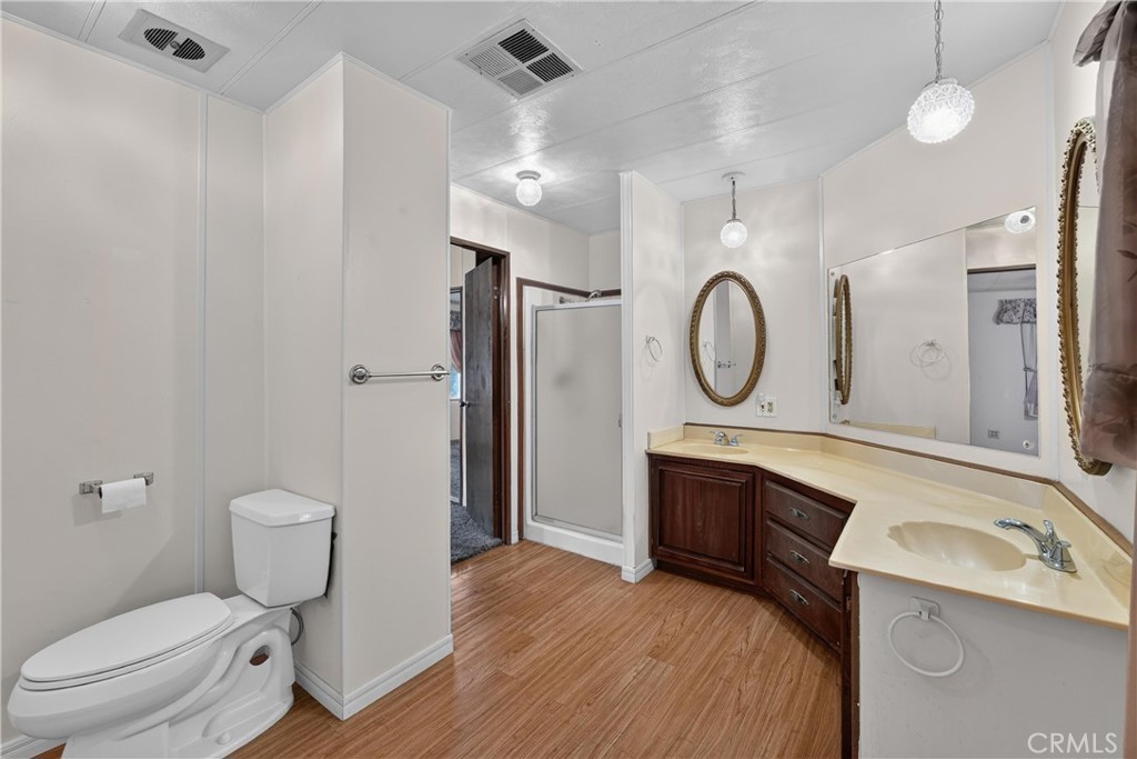 1365 Thornwood Square Property Photo 19